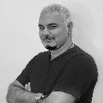 الدكتور رامين يحيوي
