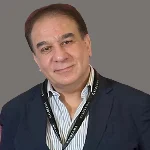 الدكتور كامران أسعدي