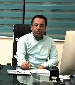 الدكتور منوجهر محمد بيجي