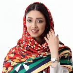 نگار مومنی
