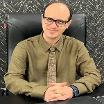 الدكتور مسعود حسنبور