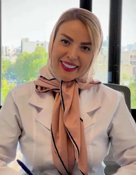 الدكتورة آزاده ناصحي