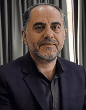 الدكتور حسن شاكري